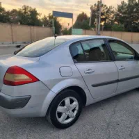 مگان ۲۰۰۰ اتومات وارداتی|خودرو سواری و وانت|اصفهان, جلفا|دیوار