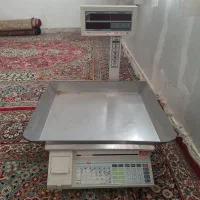 ترازوی رو میزی ۷۰ کیلوئی محک