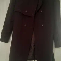 تعدادی کت و مانتو نو|لباس|یاسوج, |دیوار