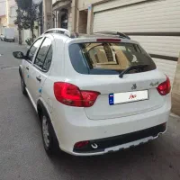 کوییک 1402دنده ای R|خودرو سواری و وانت|رشت, لاکانی|دیوار