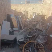 خریدوفروش ضایعات و آهن آلات