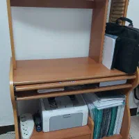 میز کامپیوتر و تحریر