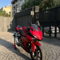 هوندا CBR250rr