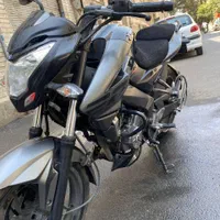 ns200|موتورسیکلت|کرج, مصباح|دیوار
