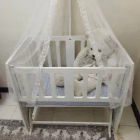 تخت نوزاد گهواره شو