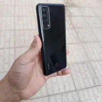 موبایلY7 باحافظه128گیک و رام 4