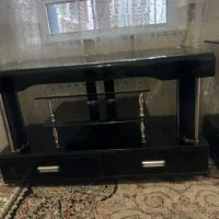 میز تلوزیون شیشه ای در حدنو