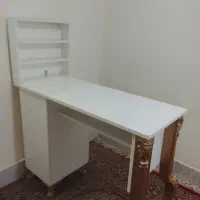 میز کاشت ناخن