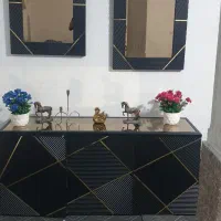 آینه و کنسول بسیار زیبا