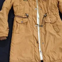 لباس پالتو|لباس|تربت جام, شاهد|دیوار