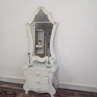 آینه و شمعدان
