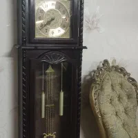 ساعت چوبی ایستاده