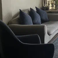 فروش مبلمان و میز غذا خوری ۴نفره