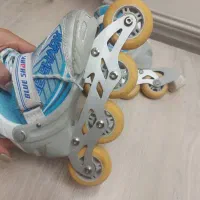 کفش اسکیت به همراه وسایل و کوله تا سایز ۳۶|دوچرخه، اسکیت، اسکوتر|تهران, سهروردی|دیوار