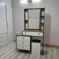میز آرایش کمد