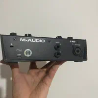 میکروفون|صوتی و تصویری|نقده, |دیوار