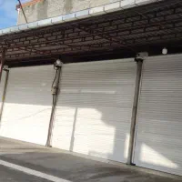 ۴ باب مغازه و یک زمین به همراه انباری برای کارواش