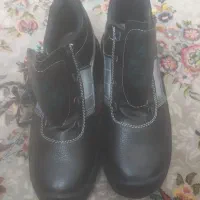 کفش ایمنی|کیف، کفش، کمربند|ملایر, |دیوار