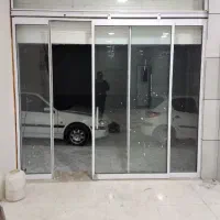 نصب و بازکردن شیشه سکوریت خدمات و رگلاژ و تعمیرات