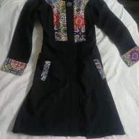 مانتو|لباس|قم, دروازه چوبی|دیوار