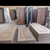 درب آبنوس LkAS و ونوس پلی استر2160  و رنگ