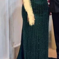 لباس مجلسی|لباس|رشت, یخسازی|دیوار