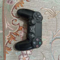 دسته پلی‌استیشن 4