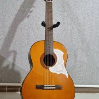 گیتار یاماها c70