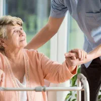 استخدام پرستار خانم سالمند و کودک ( شبانه روزی )