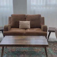 میز جلومبلی