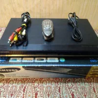 دستگاه دی وی دی پلیر سامسونگ با جعبه، کنترل و کابل