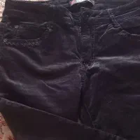 یک عدد شلوار مخمل سورمه یی نوی نو|لباس|مشهد, گلبرگ|دیوار