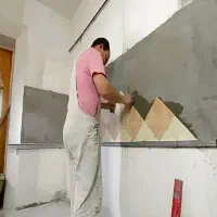 استادکار کاشی‌کاری سنگ‌کاری موزاییک کاری سرامیک