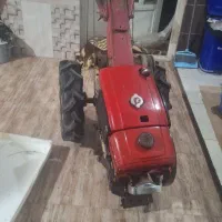 تیلر ۷نیم اسب متسوبشی ژاپن  همراه با چرخهای درآب