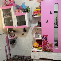 کمد کودک همراه ویترین و تخت کودک