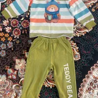 تعدادی لباس بچه بندرلنگه|کفش و لباس بچه|بندرلنگه, |دیوار