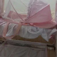 تخت نوزاد|تخت و صندلی بچه|رشت, منظریه|دیوار