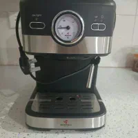 یه عدد دستگاه قهوه ساز