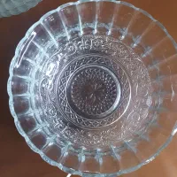 تعدادی کریستال و ظروف چینی|ظروف سرو و پذیرایی|کرج, فاز ۳ گوهردشت|دیوار