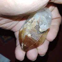 تعدادی سنگ های اصل و قیمتی معاوضه