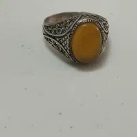 عقیق زرد