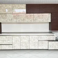 فروش کابینت پلی گلاس دکور نمایشگاه کابینت