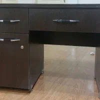 میز کار در حدنو