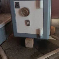 گاو صندوق|ابزارآلات|تبریز, |دیوار