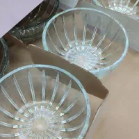 دو دست پیاله‌ شفاف و با کیفیت