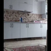 اجاره طبقه دوم خیابان حسینی ۵ پلاک تا خیابان|اجارهٔ خانه و ویلا|شیراز, لب آب|دیوار