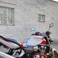 cb1300 مدل 2004