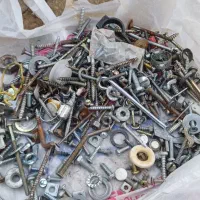 فروش پیچ و ابزار خرده ریز