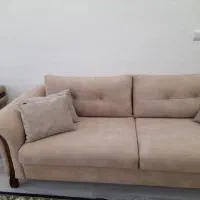 مبل ۷نفره کرم شامل ۳نفره.دونفره وتک نقره|مبلمان خانگی و میز عسلی|شاهین‌شهر, خانه کارگر|دیوار