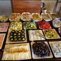 صبحانه سلف سرویس